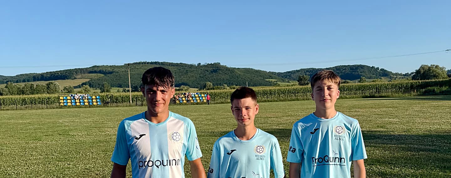 U19
